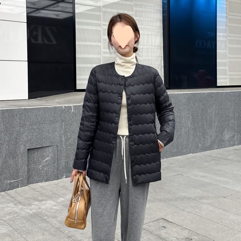 ノーカラージャケット ふんわりノーカラー軽量ダウン中綿コート