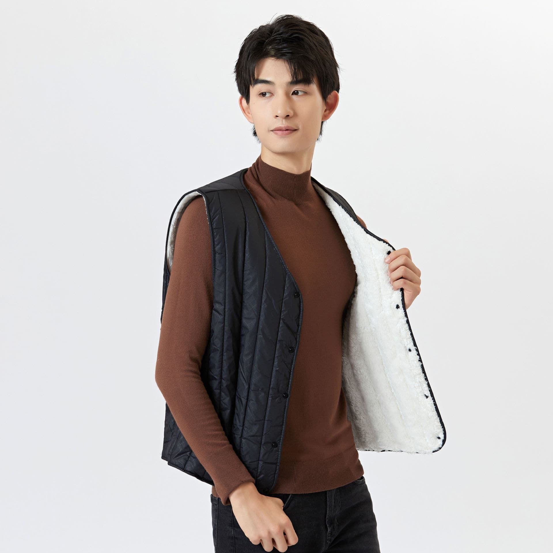 ノーカラージャケット 軽量キルト中綿入りノーカラーベスト